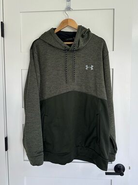 Under Armour Men’s Olive Green Hoodie Size XXL